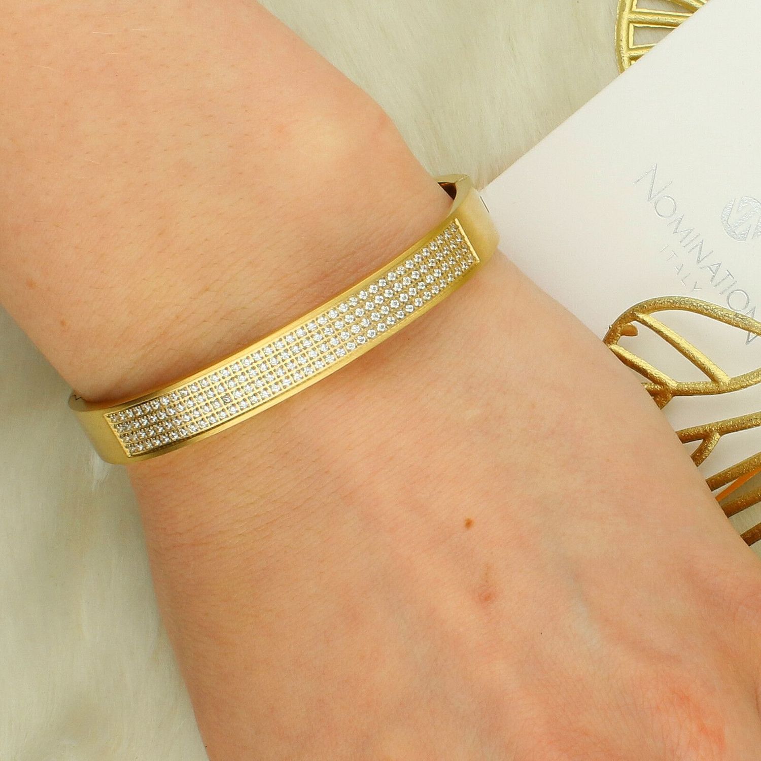 Sztywna bransoletka Nomination Pretty Bangle stalowa złota z cyrkoniami Pavé 029535 020fd.jpg